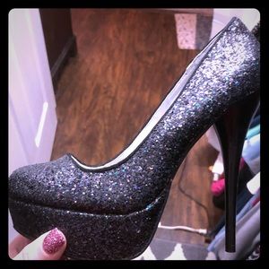 Glitter platform heel size 7